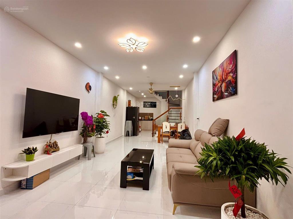 Chính chủ cần bán nhà hẻm xe hơi ngay đường phan văn hớn q12 trệt lầu chỉ 5ty150