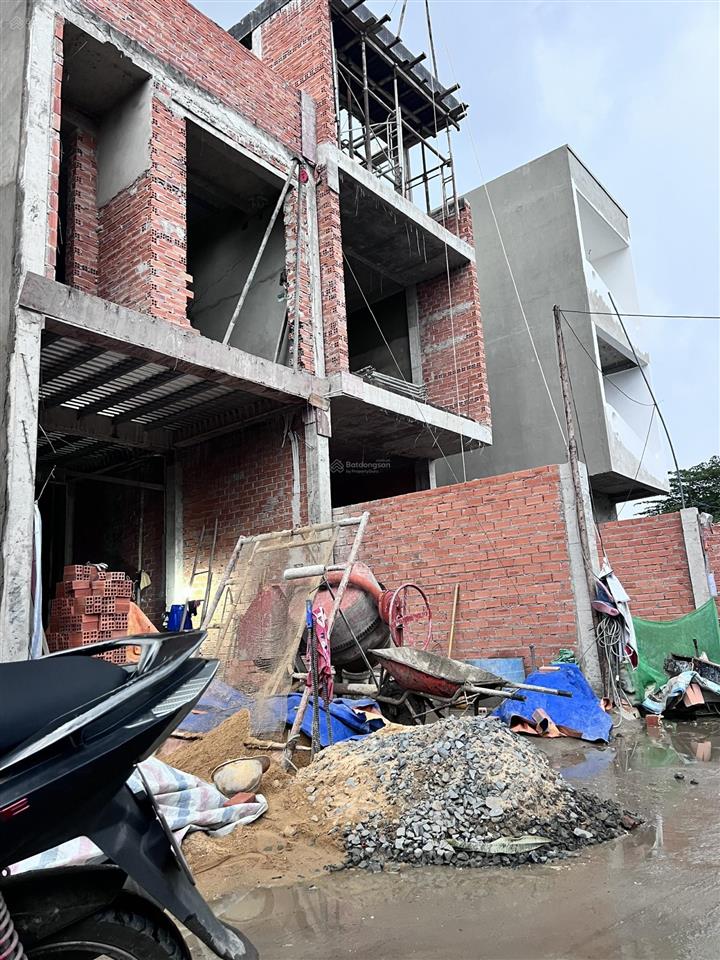 Bán đất tại tô ngọc vân, 3,25 tỷ, 92m2, pháp lý đầy đủ, ngõ 5m, mặt tiền 5m, uy tín chỉ với
