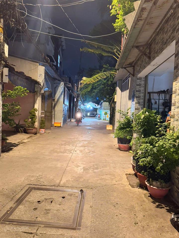 88m2 shr 5,8 tỷ nguyễn văn quá 1/ hẻm ô tô có 10 phòng trọ full