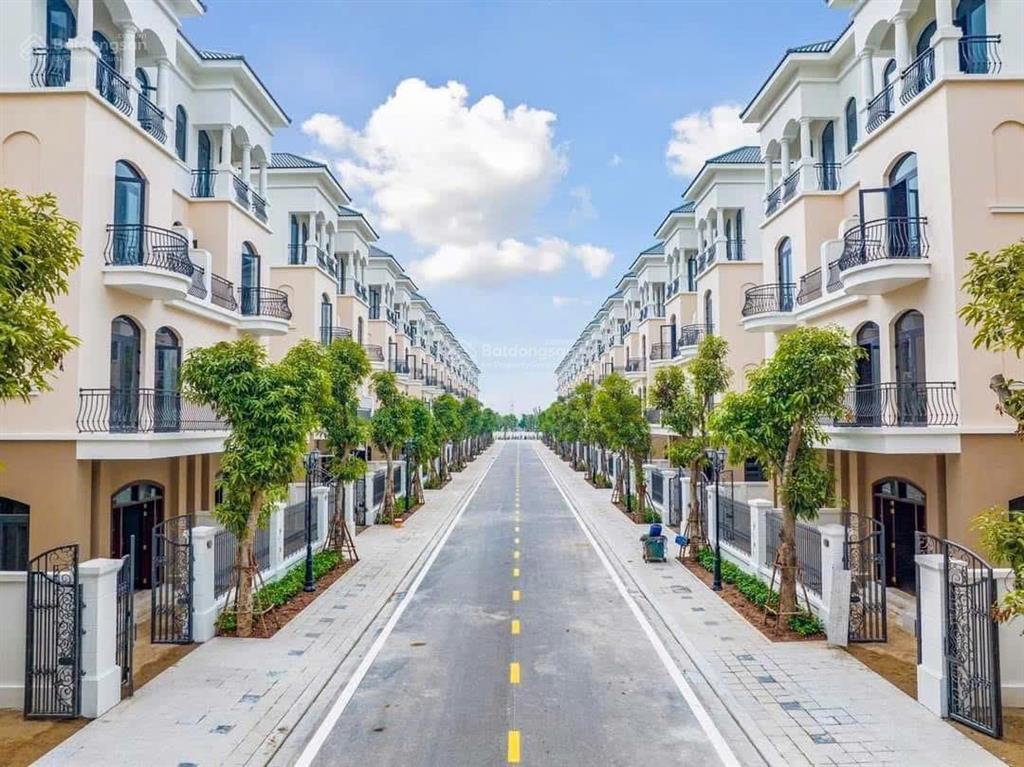 Vốn vào 15% sở hữu ngay suất nội bộ dự án the vista, giá cực kỳ ưu đãi. ngay 0901 788 ***