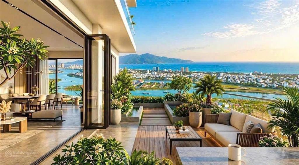Đây là căn góc 2pn đáng mua ! 2 mặt thoáng + thêm sân vườn 29m2 |102m2 giá 3,92 tỷ| view thành phố