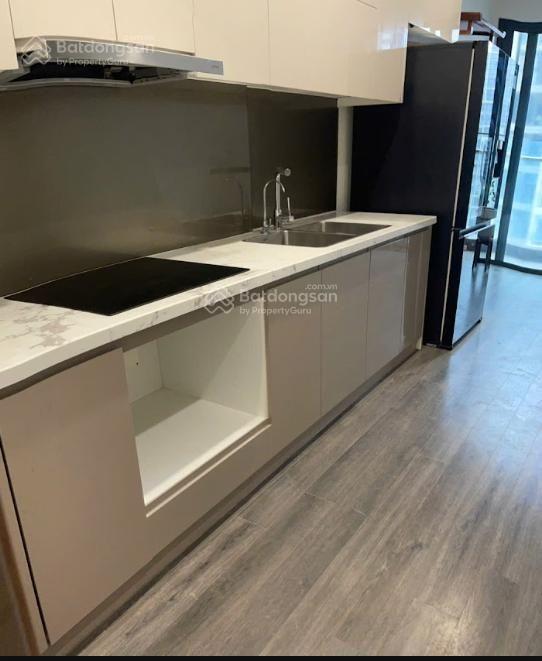 Chính chủ gửi bán chung cư the tonkin vinhomes smart city 2pn 60m2 tầng cao ban công đb sẵn sổ