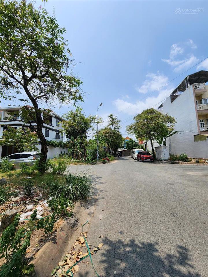 Nền đất (6,7x18m) khu văn phòng chính phủ hẻm 389, quốc lộ 13, phường hiệp bình phước, quận thủ đức