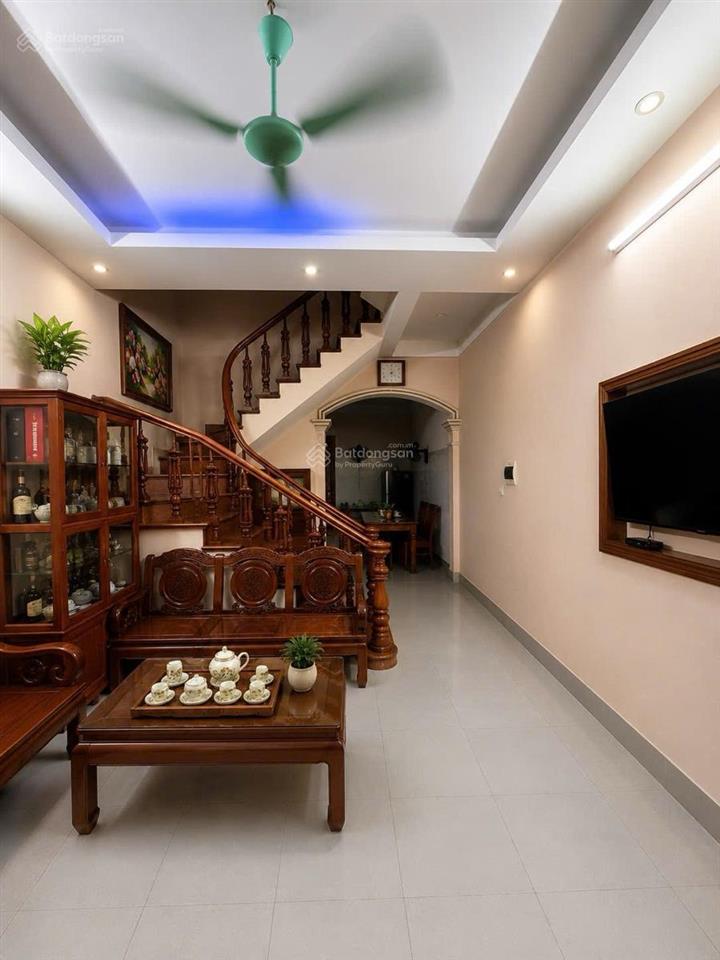 Bán nhà đường phan đình giót, 45m2, ngõ rộng thoáng, gần phố, dân cư văn minh, gần hồ. ở sướng