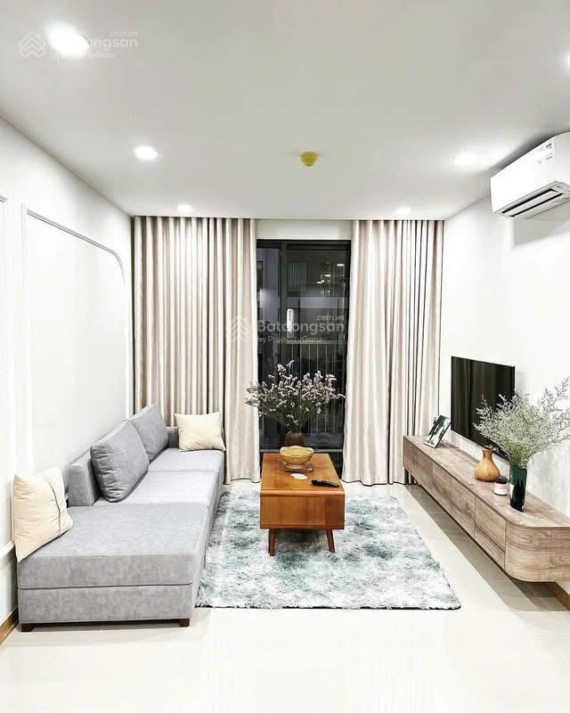 Hiếm!!!bán căn hộ 2n+ tại smile building số 1 nguyễn cảnh dị view siêu thoáng.dt 76m2. giá cực tốt