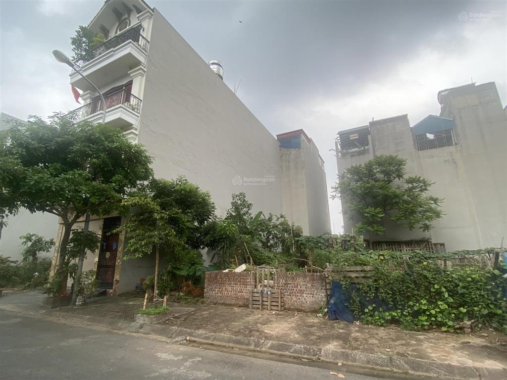 Cần bán gấp mảnh đất việt hưng dt 85m² đất, mt 4,5m vị trí kinh doanh, gần công viên