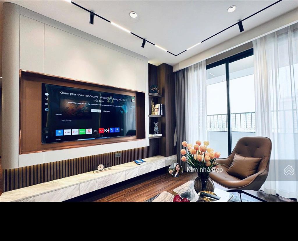 Cắt lỗ 2,5tỷ bán gấp ch chung cư flc phạm hùng 98m 3n2w full nội thất mới tinh 8,7 tỷ sổ đỏ lâu dài
