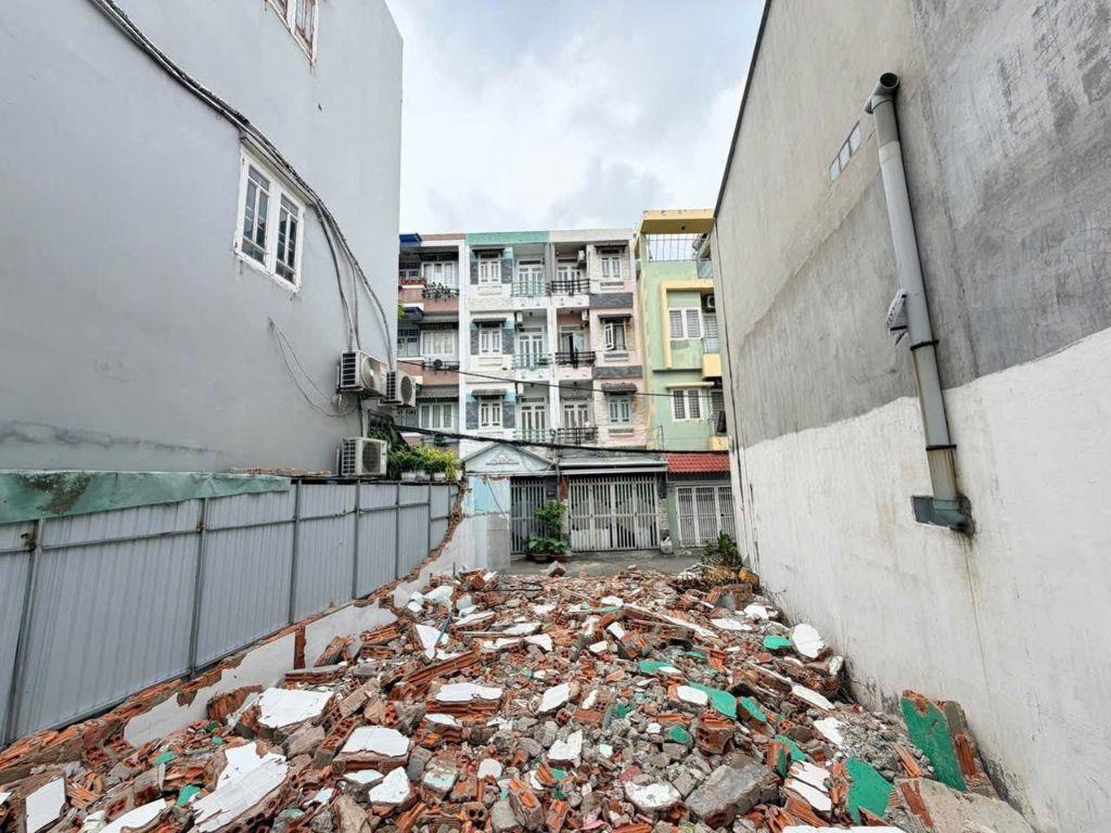 Bán Đất 100m2 Gần KCX Linh Trung, Thủ Đức. Giá Nhỉnh 8 Tỷ