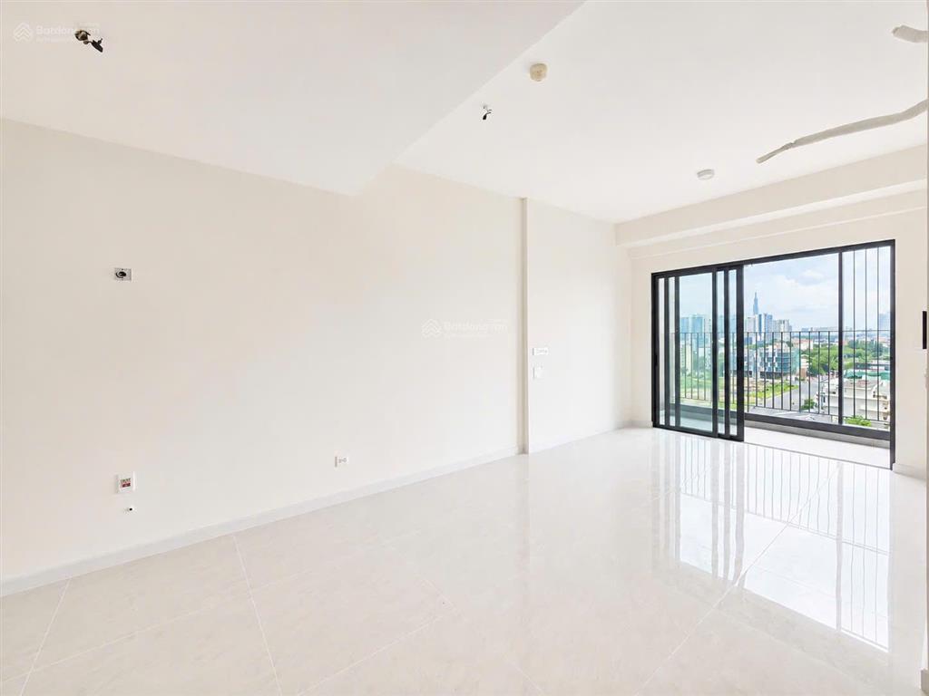 Bán căn 2pn.2wc view landmark 81 tầng cao thoáng mát 6,5 tỷ bao hết chi phí gặp chính chủ