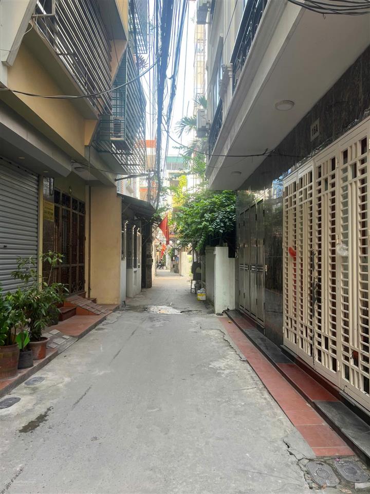 Bán nhà gần times city dương văn bé | 32m 5 tầng | 6,8 tỷ