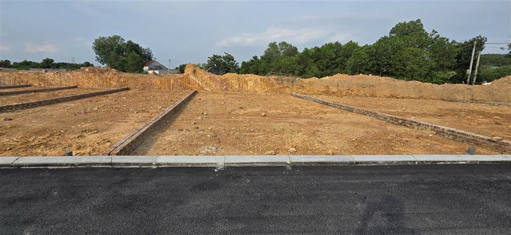 Bán đất Trung Giã Hà Nội, 100m2, MT 6.5m, chỉ 750 triệu, ô tô thông, công nghiệp- dịch vụ
