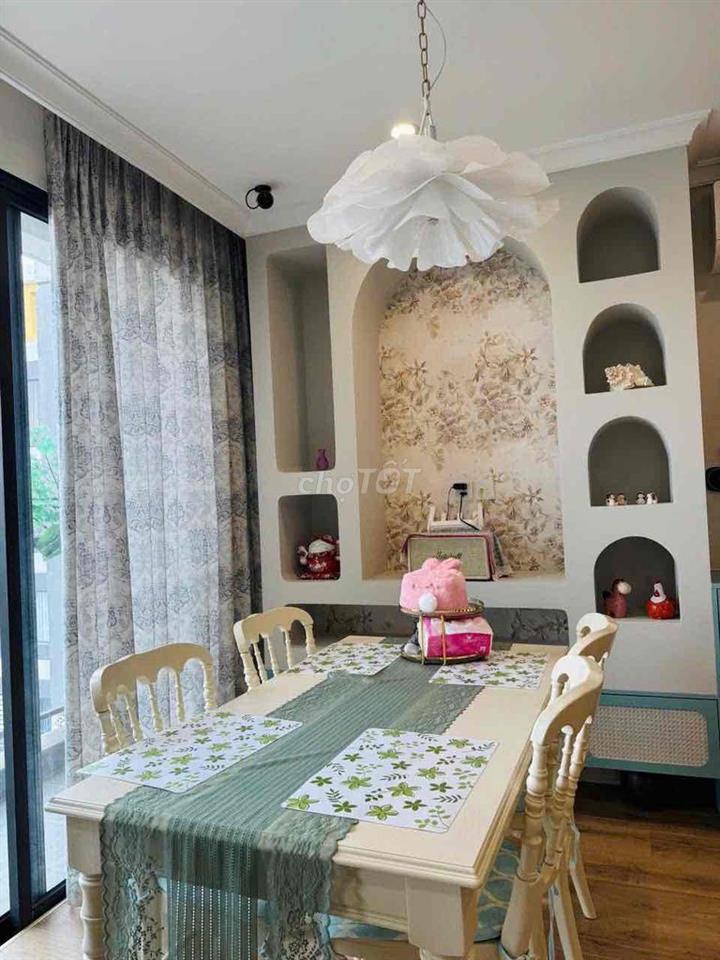 SIÊU PHẨM HOA HẬU BEVERLY 2PN+69m2 FULL NỘI THẤT CAO CẤP