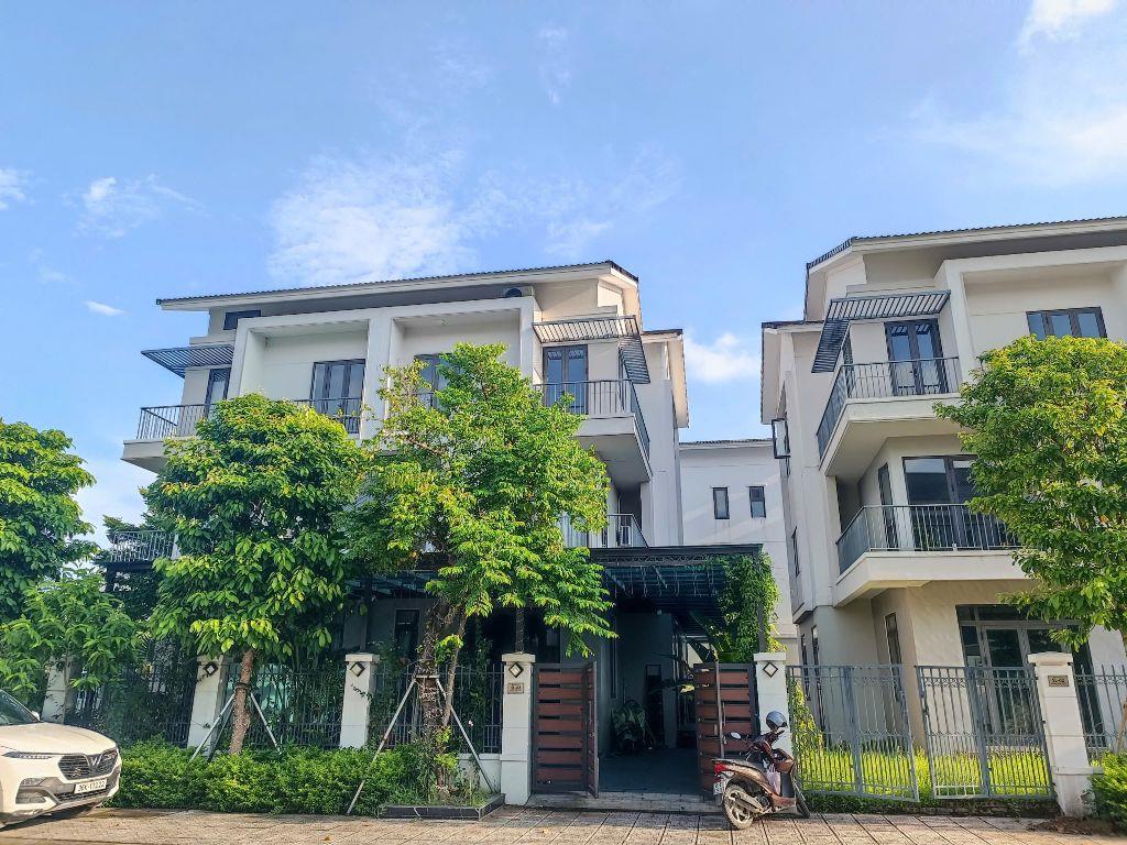 Biệt thự vippp 180m2 giá rẻ bằng căn chung cư trong kdt Centa Riverside Từ Sơn