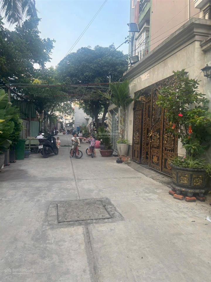 Lô đất ngang bề thế 5m nguyễn văn quá, đường đẹp sát mặt tiền, vị trí đẹp gần khu an sương