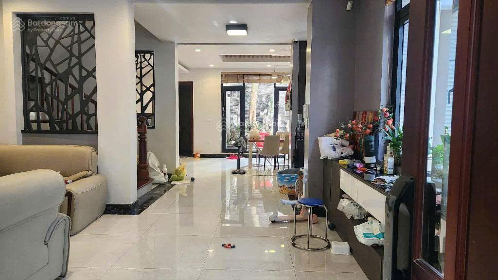 Bán biệt thự tây nam linh đàm view công viên, đẳng cấp đáng sống giá hời