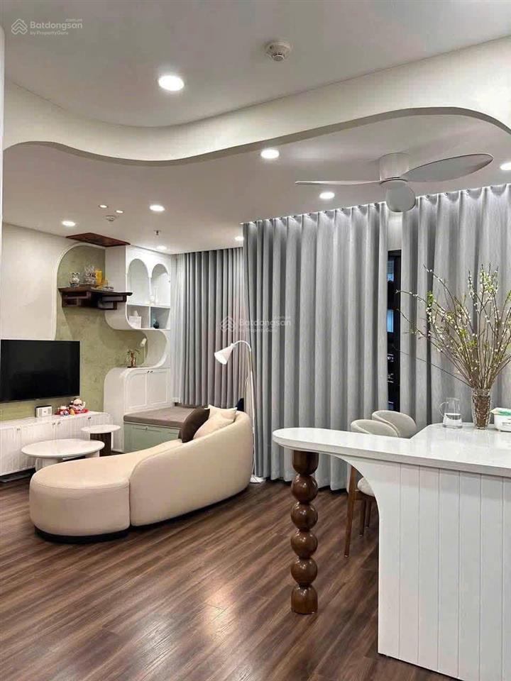 Chị gái tôi cần bán căn 2n2vs 61,5m2 giá chỉ 3,75 tỷ (cắt lỗ 600tr)