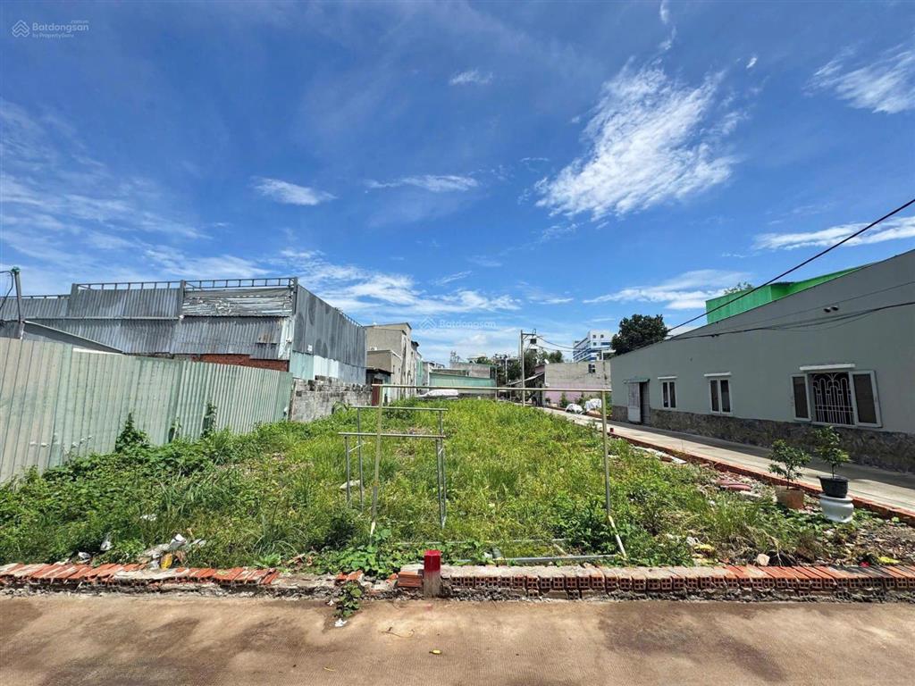 Lô đất thổ cư ngay sau thpt nguyễn khuyến quốc lộ 13 hiệp bình phước