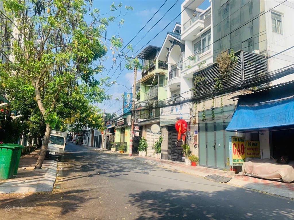 Bán đất tặng nhà ngay chung cư tdh đường số 4 vành đai 2 trường thọ thủ đức