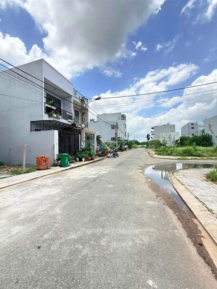 1 TỶ 970 CÓ LÔ ĐẤT Q9 ĐẦU TƯ HOẶC XÂY Ở RẤT THOẢI MÁI GIÁ CÒN GIẢM