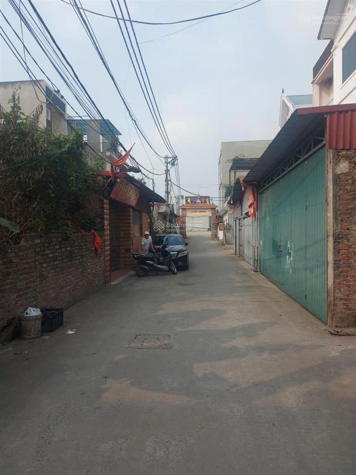 Cần bán mảnh đất vuông vắn siêu đẹp dt 200m2 thôn đông ngàn, đông anh, hà nội giá chỉ 79tr/m2