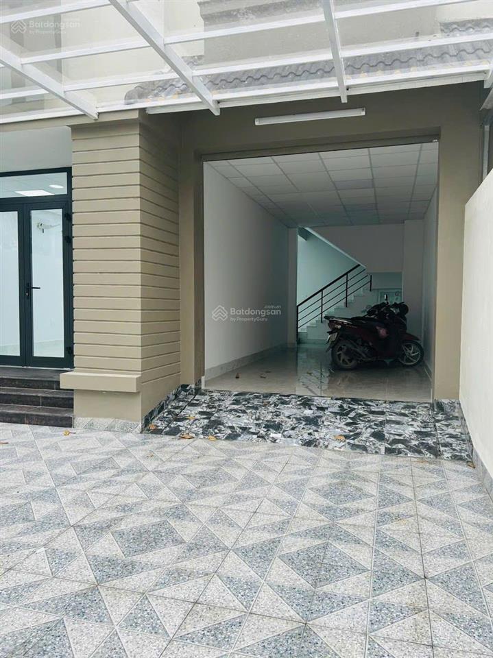 Hiếm có khu c geleximco 200m có thang máy dòng tiền 40 tr/tháng cách đường lê trọng tấn 20m