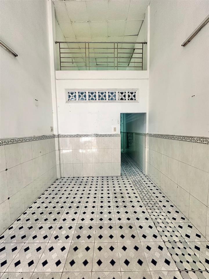 [H2885] Bán nhà Nở hậu Lê Văn Thọ An Hội Đông cạnh Chợ Thạch Đà, 3.x tỷ