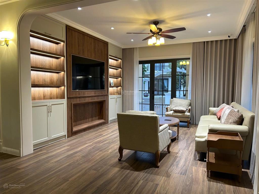 Biệt thự senturia sân vườn chính chủ