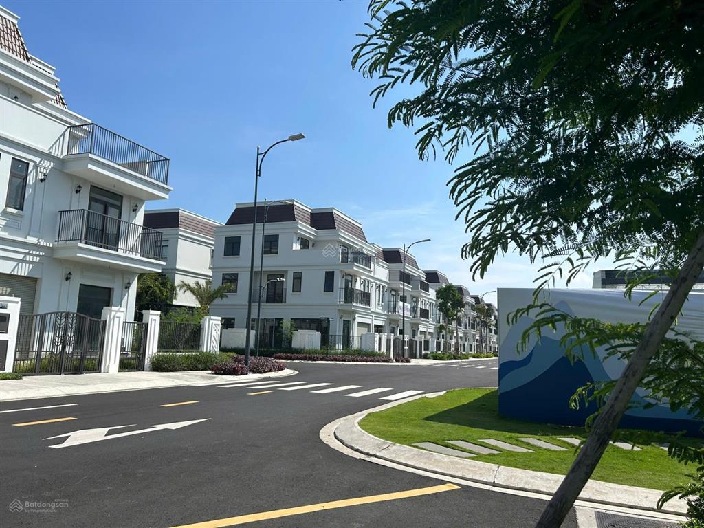 House for sale, 192 m², Thắng Tam