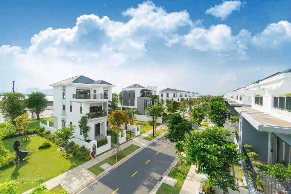 Giá cực hời! cắt lỗ gần 2 tỷ nhà phố góc vườn 8x23 đường 19m hiếm chỉ 1 căn view sông
