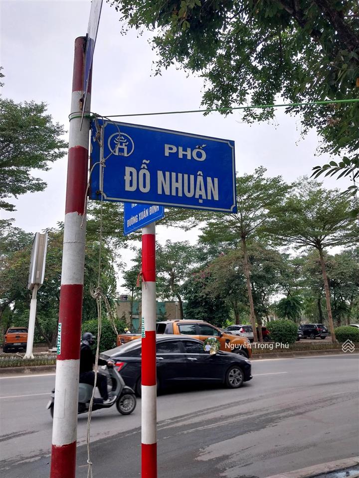 Bán nhà đất phố đỗ nhuận bắc từ liêm, lô góc, vỉa hè ôtô tránh, dt 103m2 mt 20m, 33.6tỷ. 0981 585 ***