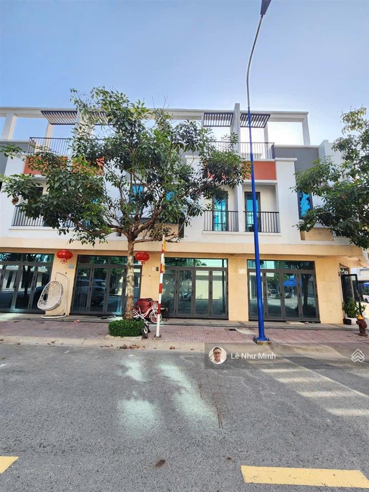 2,7 tỷ kdc compound, nhà 1 trệt 1 tum sân thượng hoàn công bình chuẩn 69 p.bình chuẩn tp.thuận an