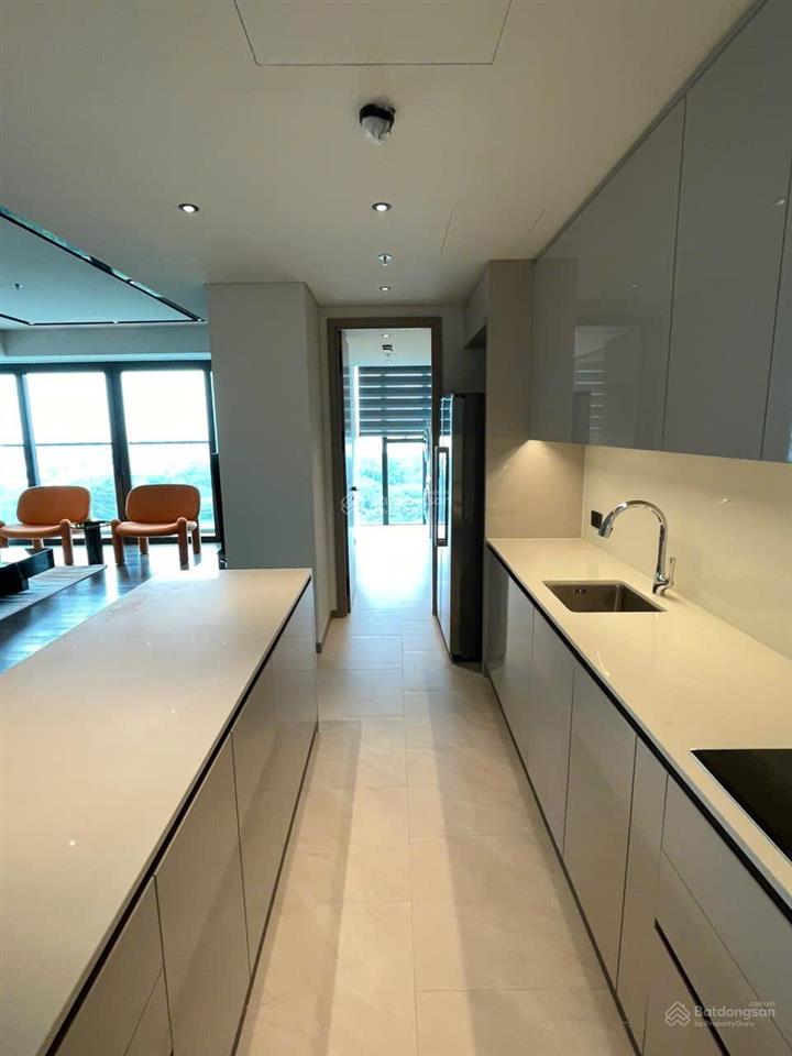Bán 3pn 3wc marina tòa lake 170m2 giá chỉ 68ty hỗ trợ vay bank