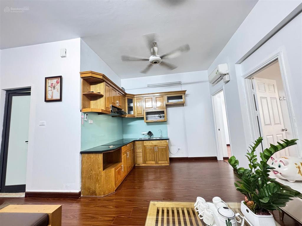 Bán căn hộ cc văn khê hà đông 60m 2pn giá chỉ 3,4 tỷ. tầng trung ban công rộng đẹp