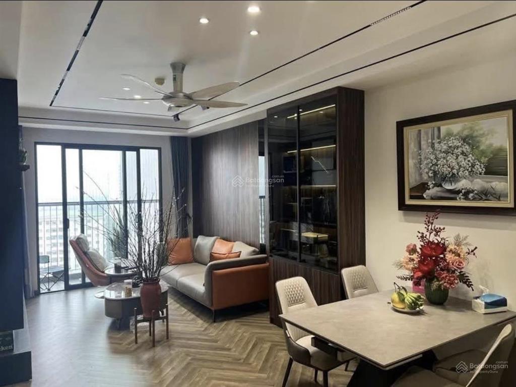 Bán gấp căn hộ 74m2 (2pn2vs) bc view hồ, giá 5,4 tỷ