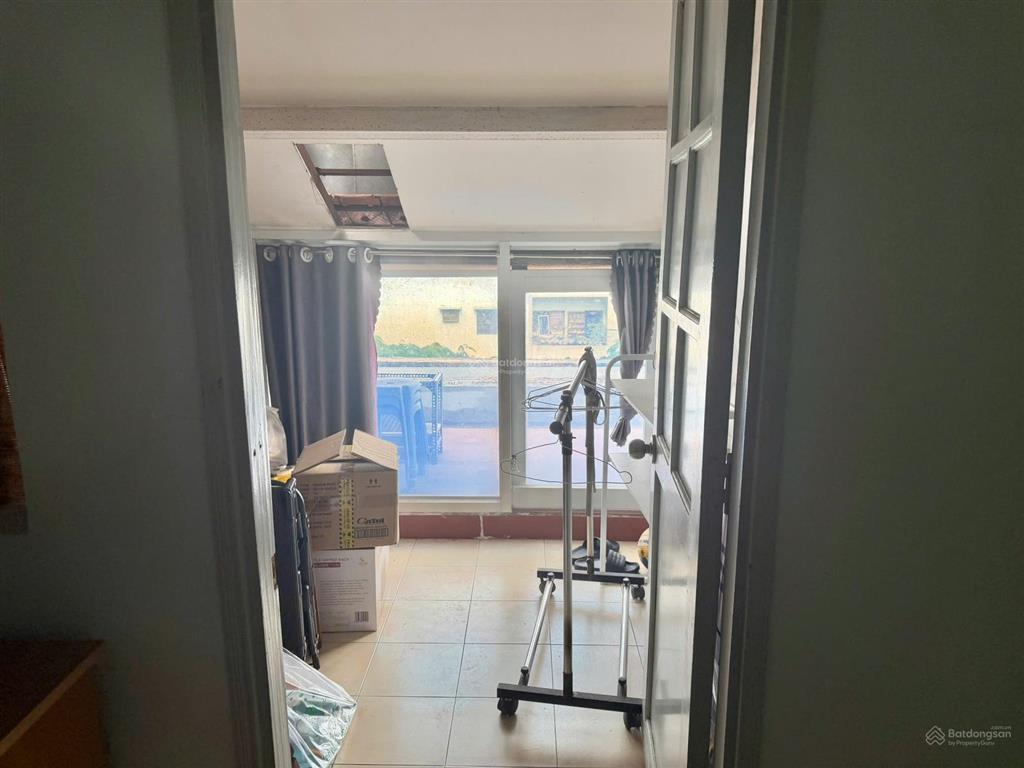Chính chủ cần bán căn hộ chung cư 52 chánh hưng căn duplex, có thang máy, phường 5 quận