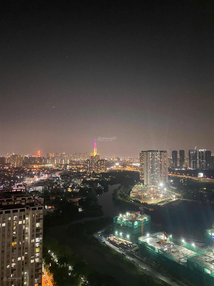 Giá tốt căn góc 3pn 88m2 có ban công, view sông & landmark 81, la astoria, quận 2