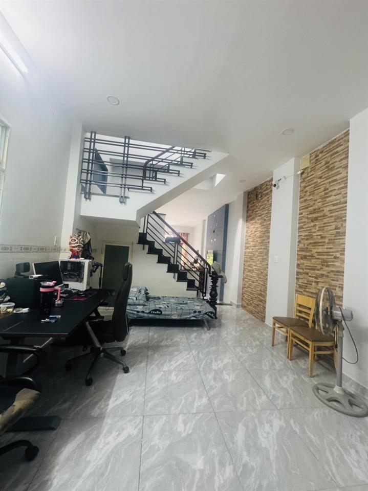 Bán nhà 316m2, 2 tầng, đường Hàng Tre, Phường Long Thạnh Mỹ, Q.9, Thủ Đức, TP HCM, giá