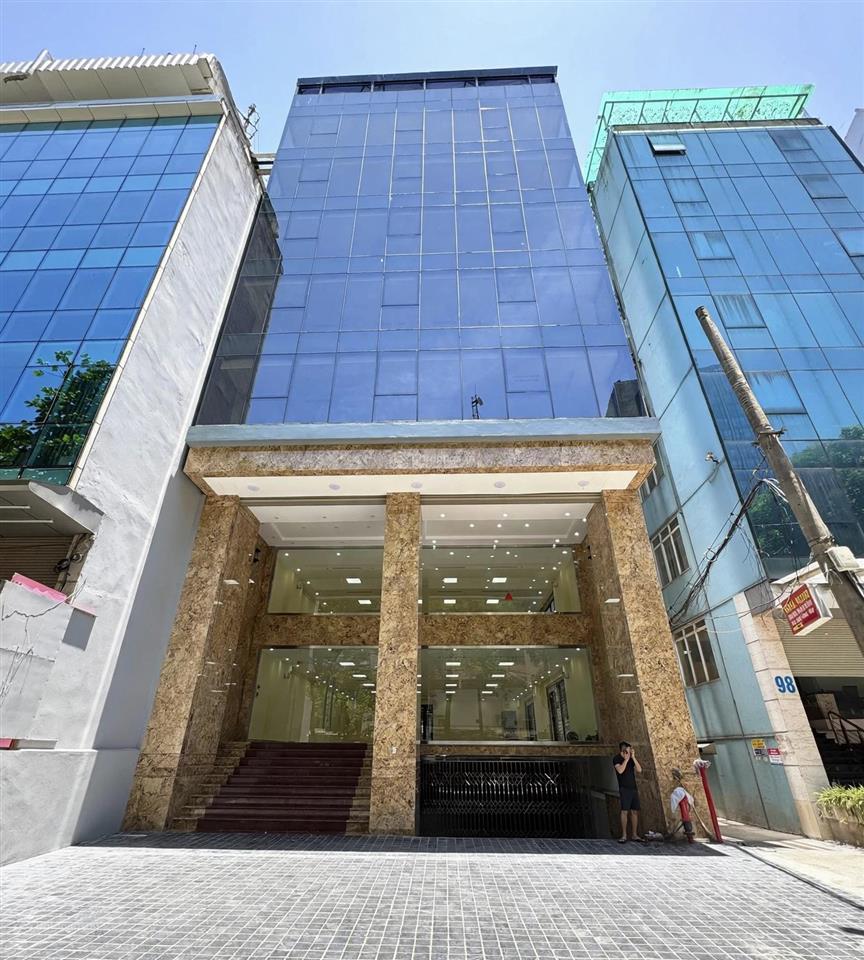Bán tòa nhà văn phòng xây mới mp bạch mai hai bà trưng. diện tích 215m x 9 tầng. mặt tiền 8.5m