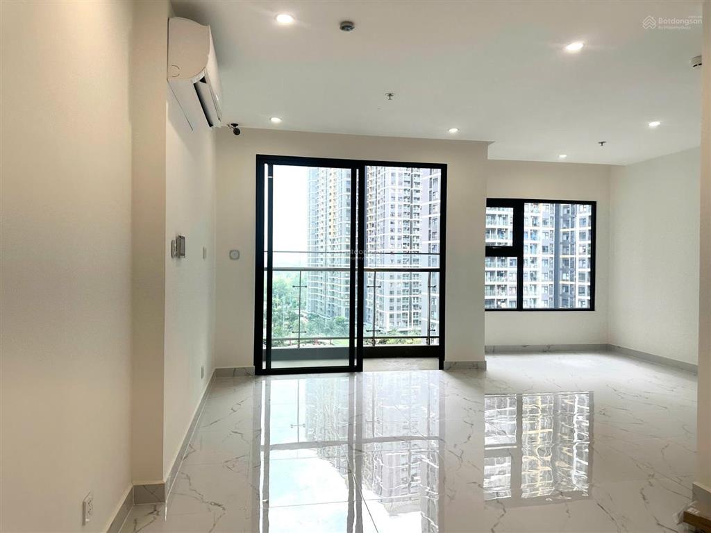 Cần thanh khoản gấp 2pn + 69m2 glory heights, góc 2 view thoáng, tầng trung, giá chỉ 4 tỷ