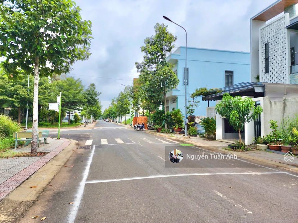 Chủ ngộp bank cần bán lô đất xã tân thông hội, củ chi, tp hcm. dt 80m2 giá 1,2tỷ sổ hồng riêng.