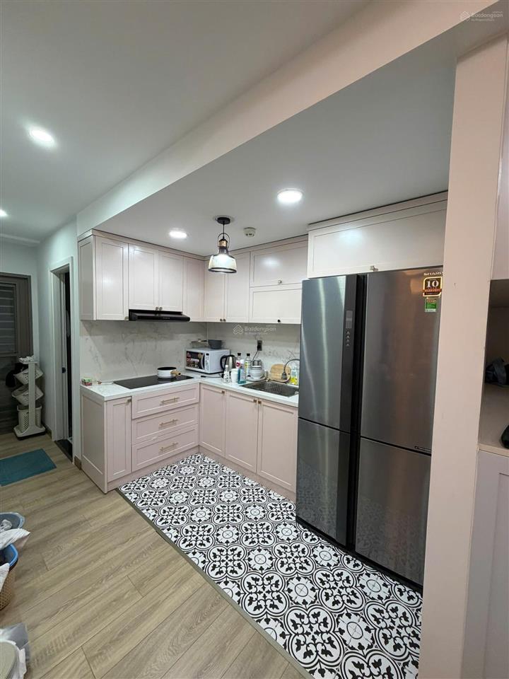 Cần tiền, bán lúa non căn hộ 76m2 saigon south residences, nhà đẹp view đẹp chỉ 5,5 tỷ+