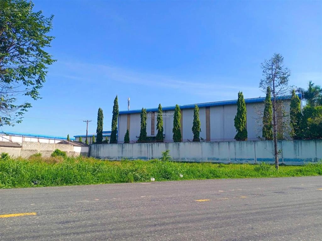 Bán gấp 2 lô mặt tiền nhựa 12x40=480m2 shr, thổ cư, sát chợ, dân đông giá 660tr
