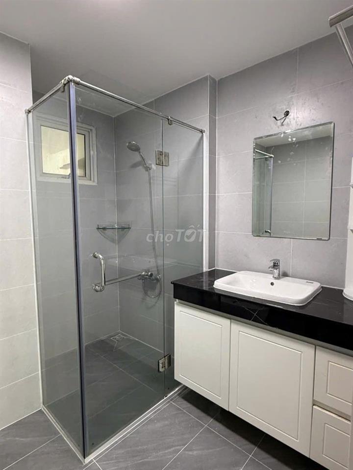 Chính chủ gửi bán căn hộ giai việt 150m2 có nội thất giá 6 tỷ 250tr