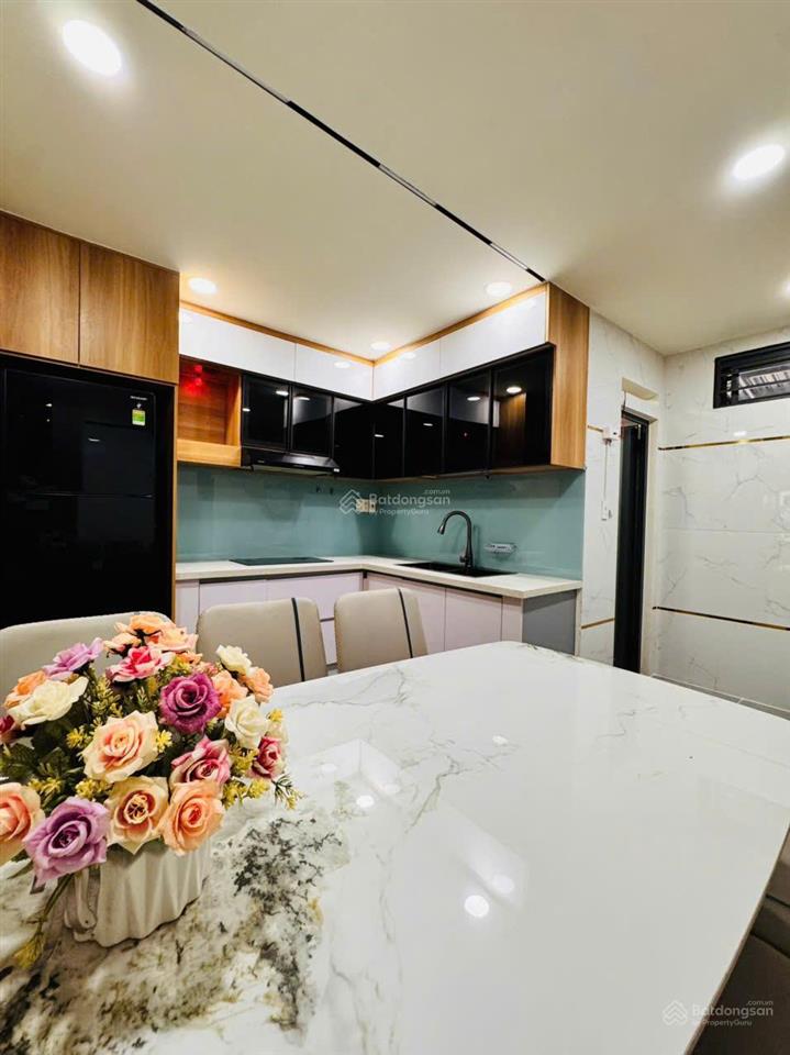 Nhà xây mới 3 tầng đúc kiên cố, 60m2, sát mặt tiền, kdc cityland nguyễn văn lượng, nhỉnh 6 tỷ