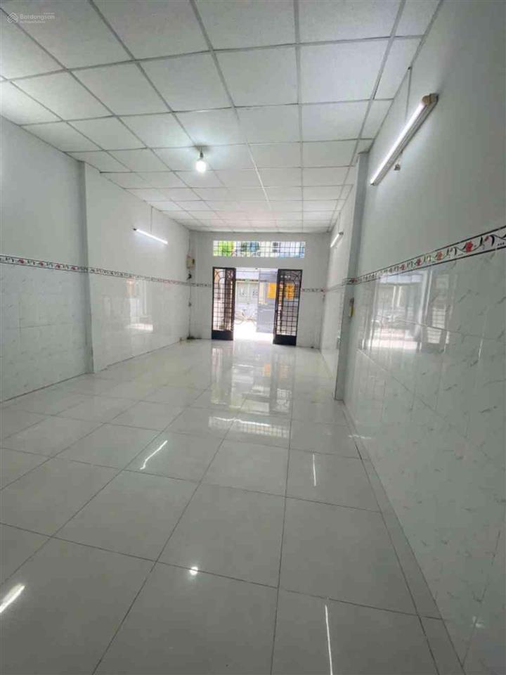 Nhà đoàn văn bơ gần trường gần chợ giá tốt 67m2 hẻm 1/ htn 4m nhà còn mới ở ngay 6 tỷ nhỉnh còn tl