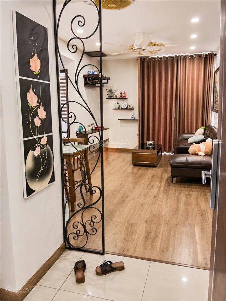 Cần tiền bán gấp căn 3n2vs 70m2 cc hateco xuân phương