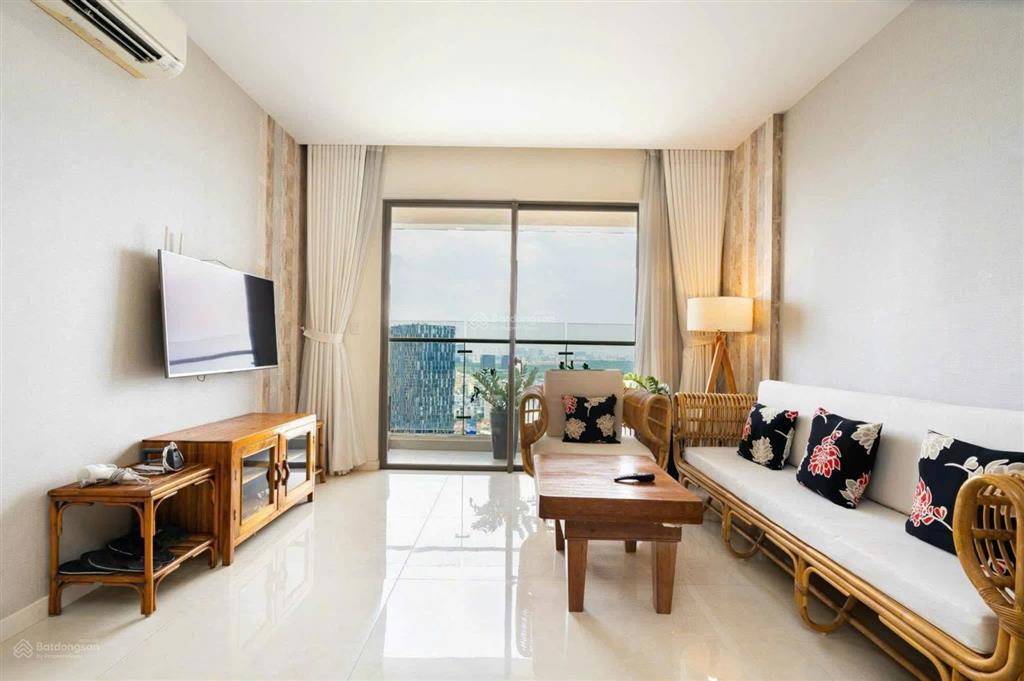 Kẹt bán lỗ! hướng hồ 40m2 sổ hồng 1,9 tỷ an lộc vay 70% ở liền full nội thất