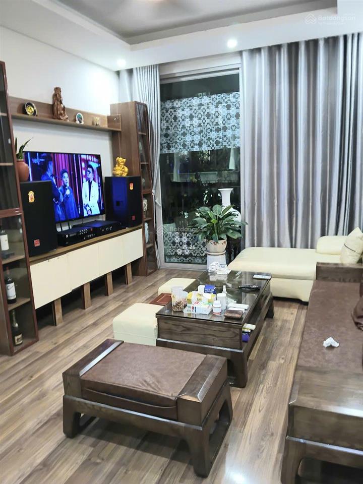 Bán cc n03t2 ngoại giao đoàn, 8,9 tỷ, 85m2, chính chủ, giá cực tốt