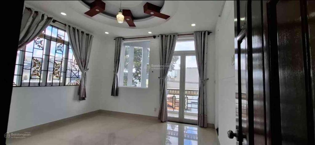 Nhà 5.5m x 18m, 4 tầng mặt tiền đường số 39 cạnh đường nguyễn tuyển, 12.5 tỷ