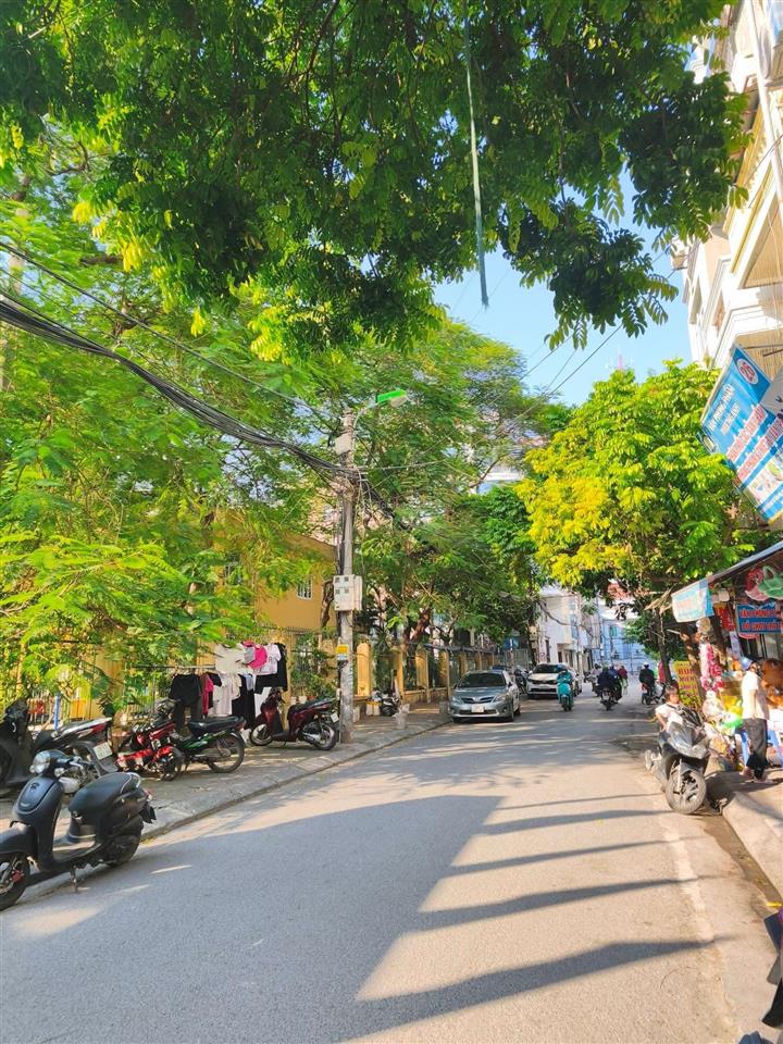 Bán lô đất mỹ đình dt 70m2 mt 5m ngõ thông kinh doanh ô tô qua nhà tặng nhà c4 giá 14,5 tỷ